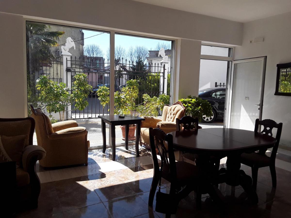 North Star Hostel شكودر المظهر الخارجي الصورة