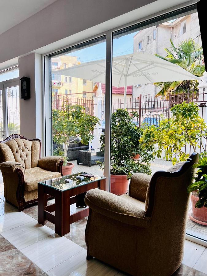 North Star Hostel شكودر المظهر الخارجي الصورة