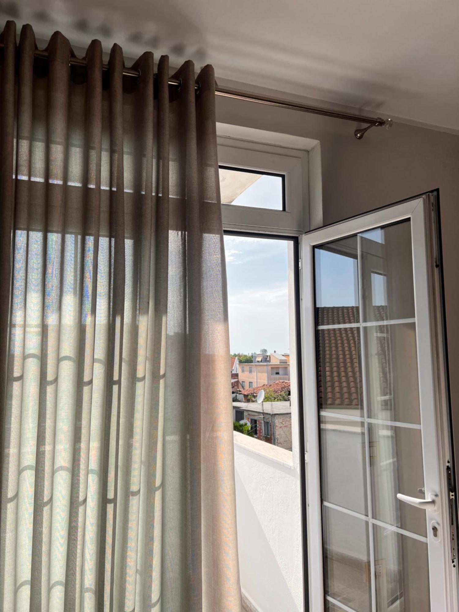North Star Hostel شكودر المظهر الخارجي الصورة